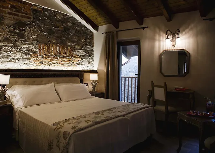 Boutique Elvezia Hotel *